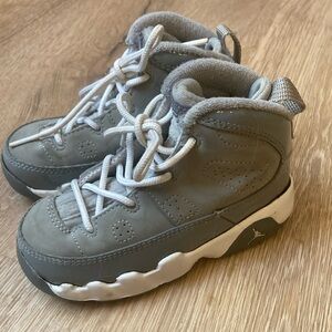 Little boys size 7C Michael Jordan high top grey sneakers